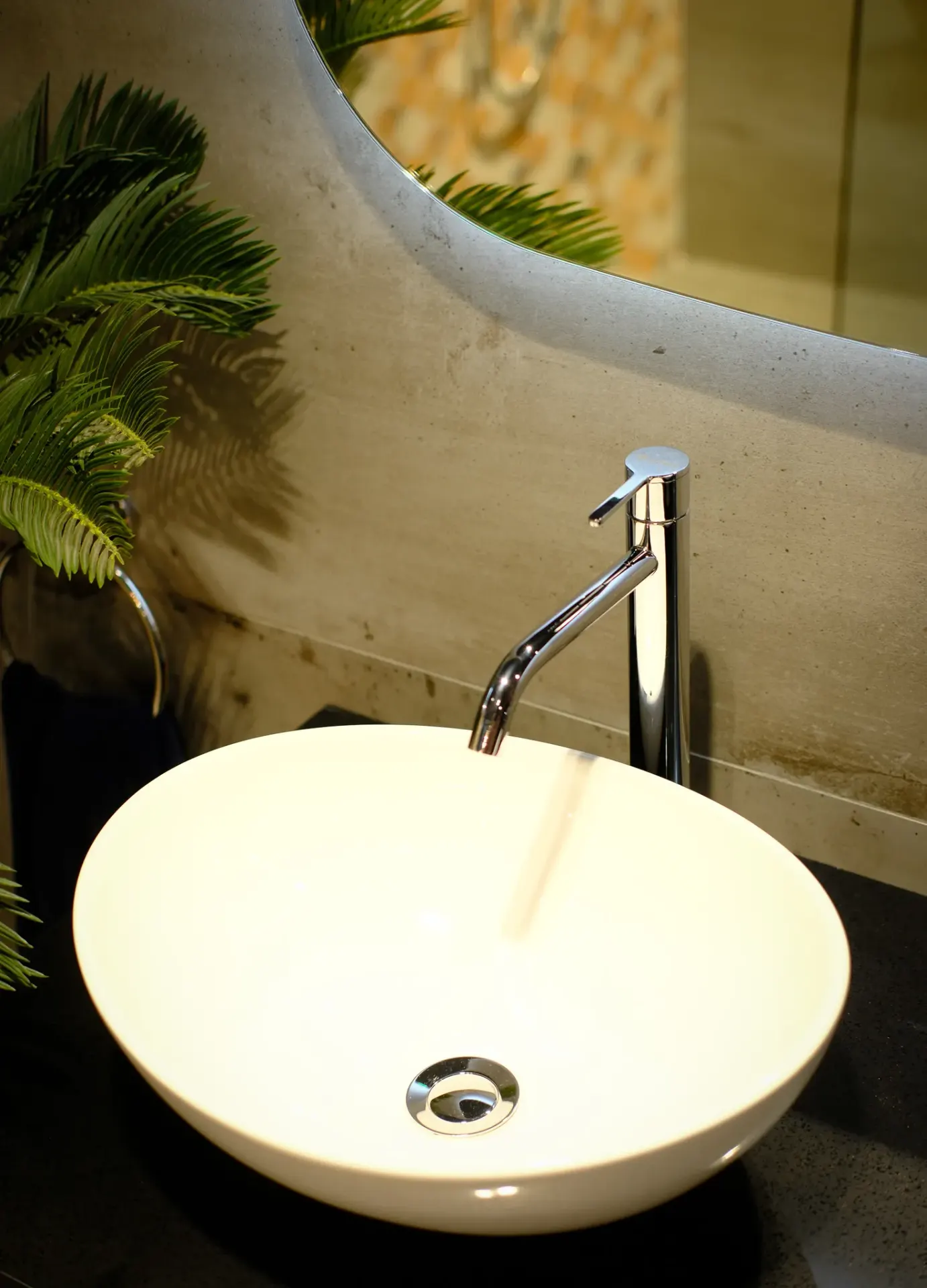 Chrome tall Attivo basin mixer