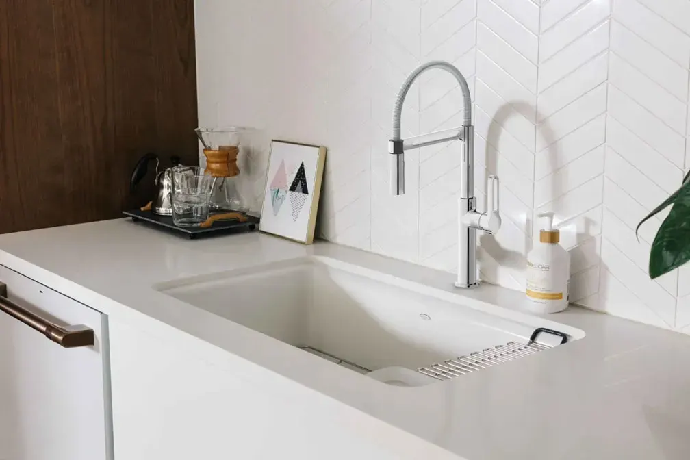 Luxury Volanta Kitchen Taps for Modern Interiors by Meissen