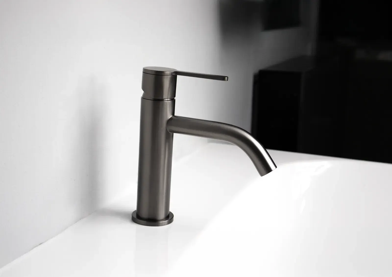 Attivo basin mixer