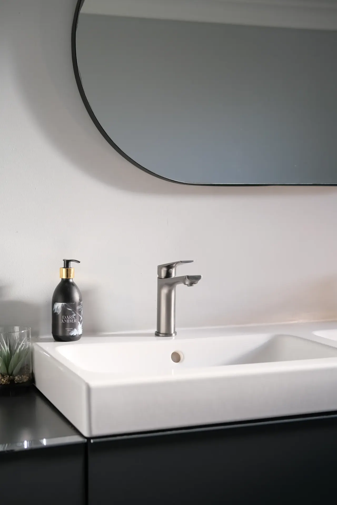 Modern Vita basin mixer graphite